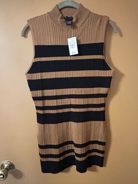 Ashley Stewart Ribbed Two-Tone Sweater Top - Chipmunk Brown & Black